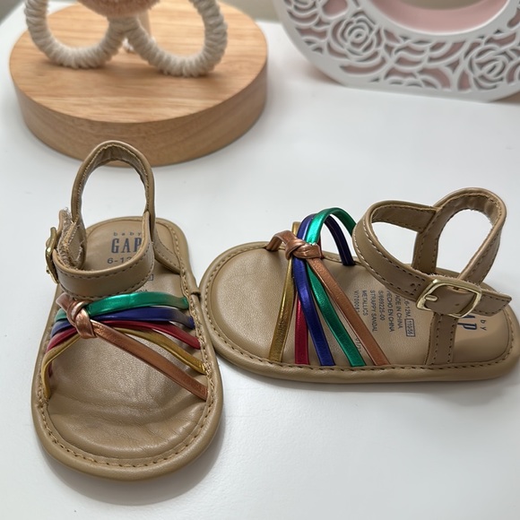 Strappy rainbow sandals - Picture 2 of 3